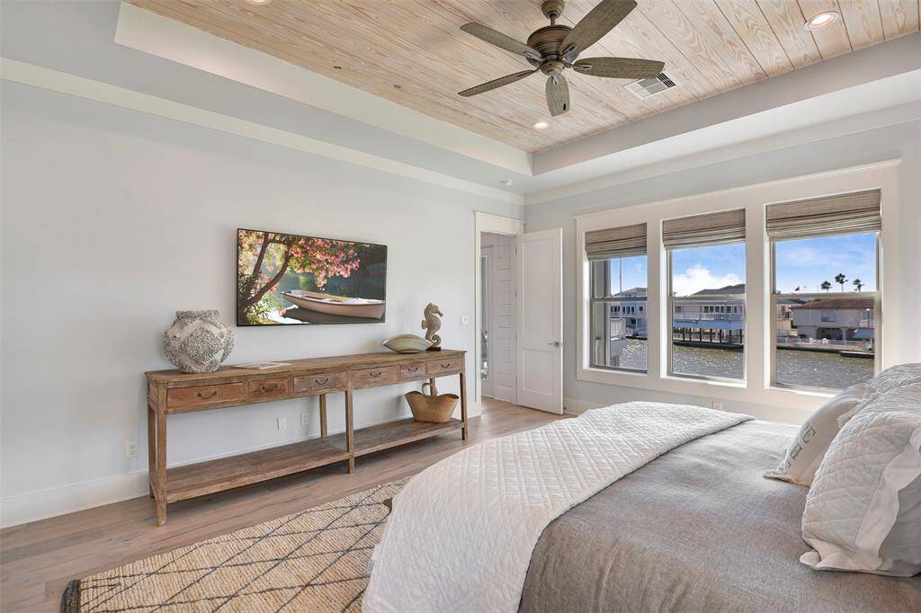 Enjoy the water views while drinking your coffee in bed