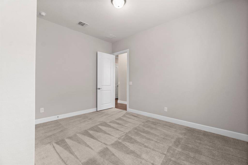 BEDROOM2