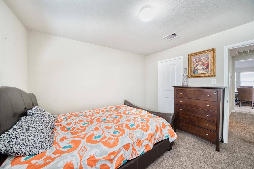 3rd secondary bedroom