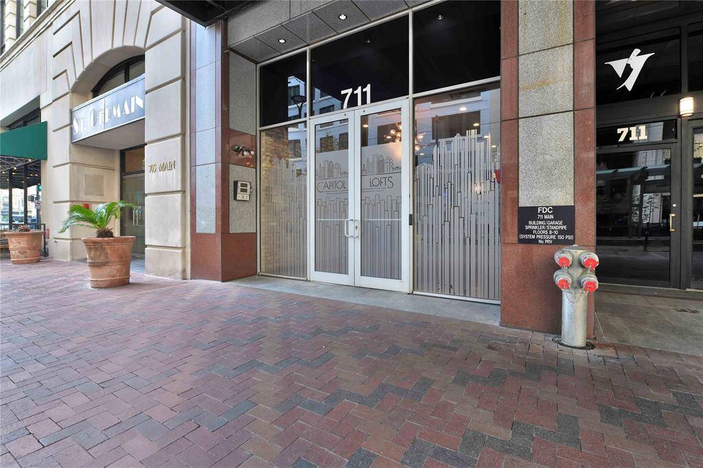 Welcome to Capitol Lofts. 711 Main Street