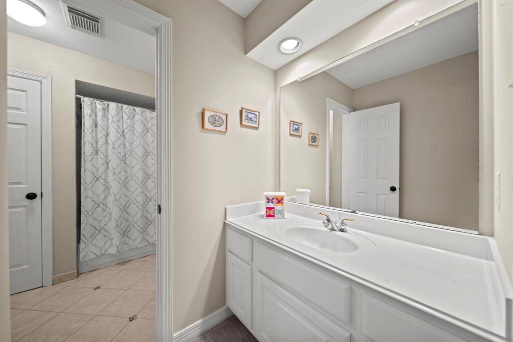 Second vanity to Jack & Jill bathroom!