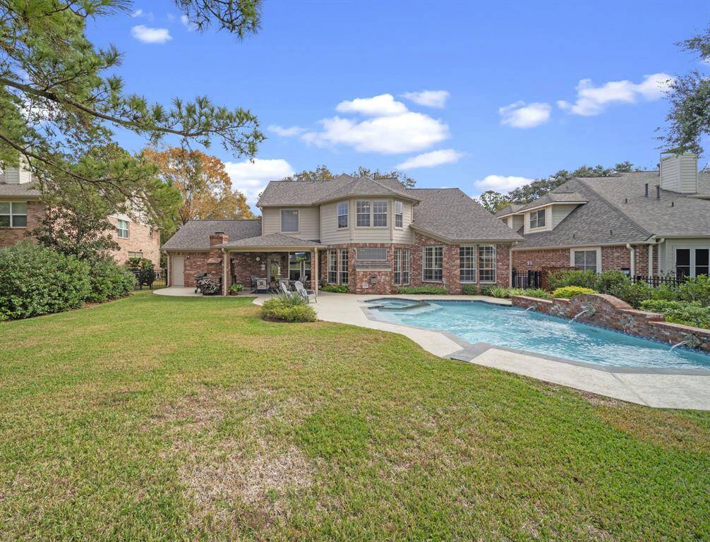 Plenty of space for outdoor activities!