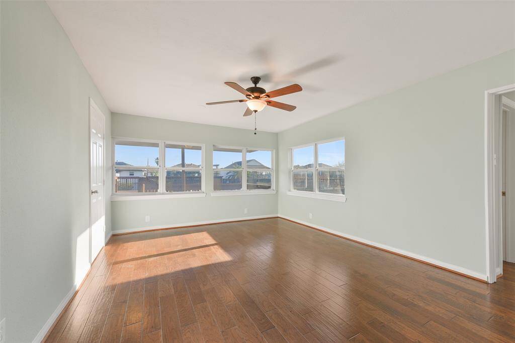 Primary bedroom