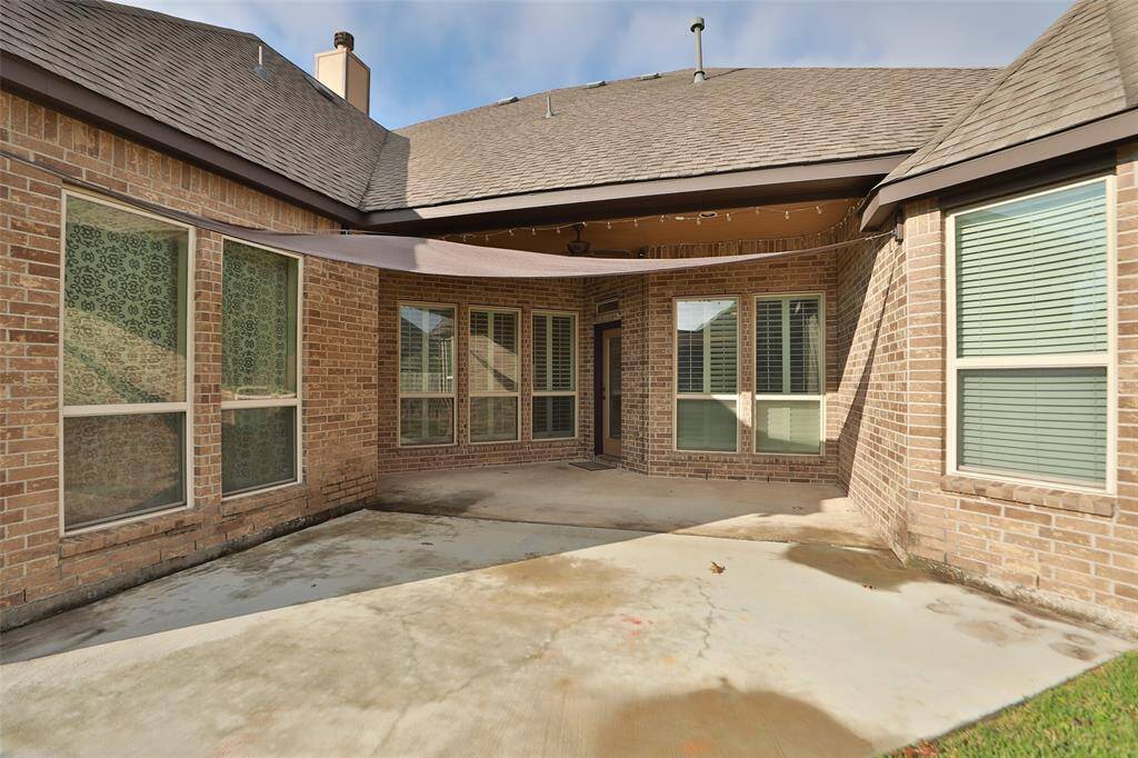 So much private yard space comes with this corner cul-de-sac lot!