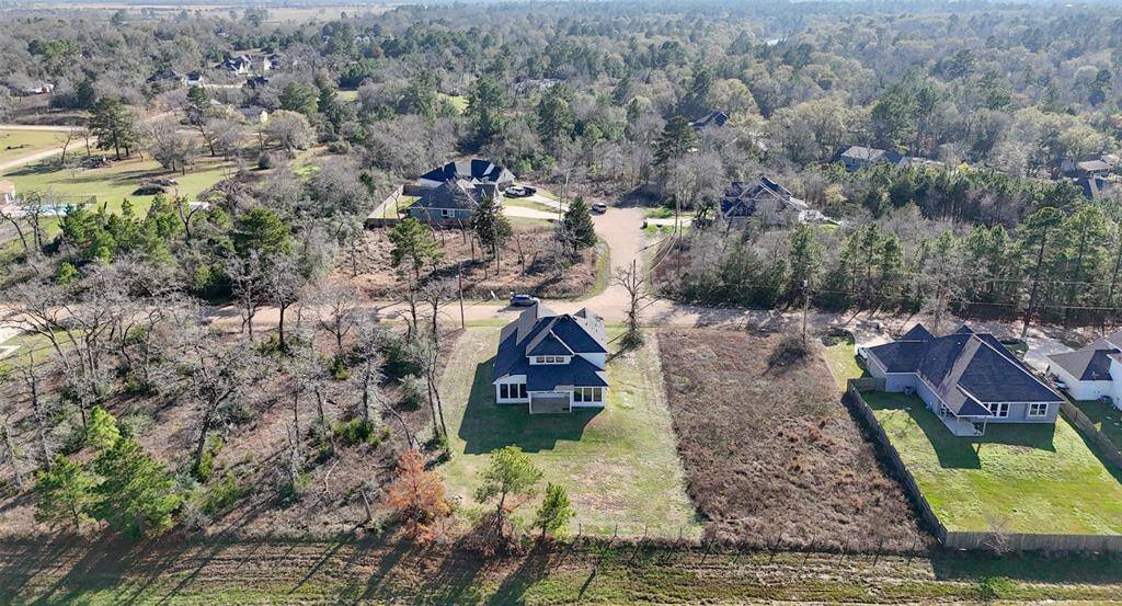 A beautiful community with lots of privacy!