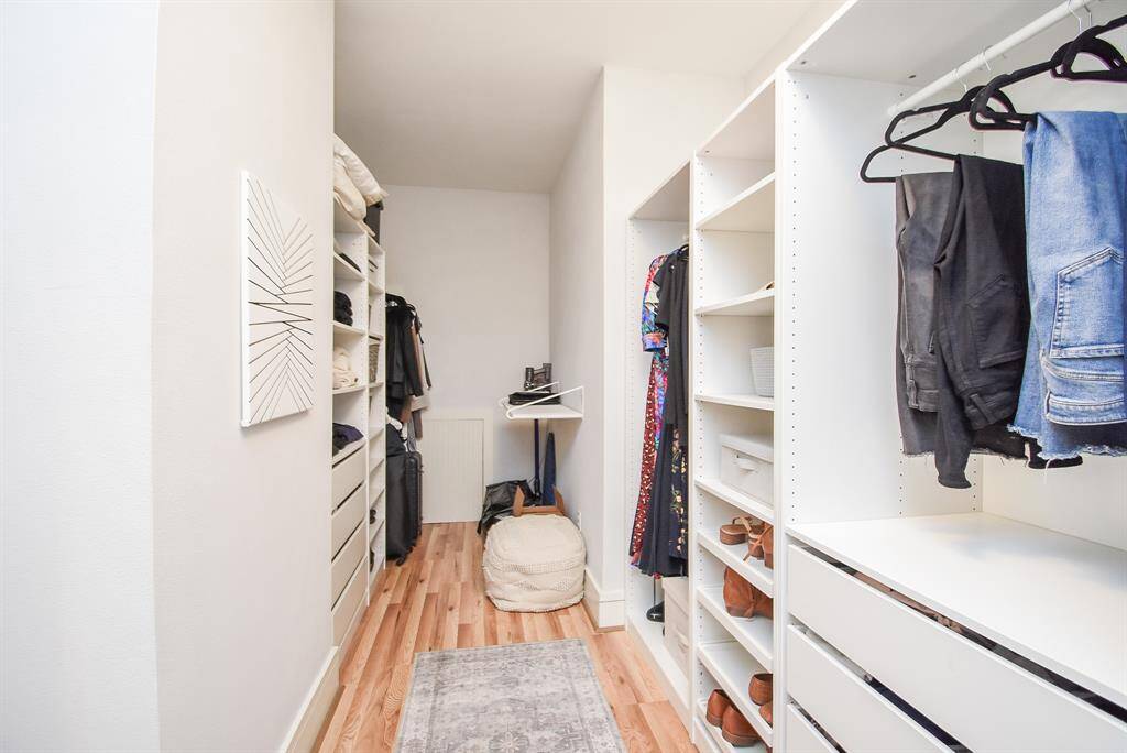 The current owner had the primary closed customed design for maximum use of space.