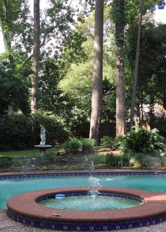 Relax in your private, serene Jacuzzi oasis.