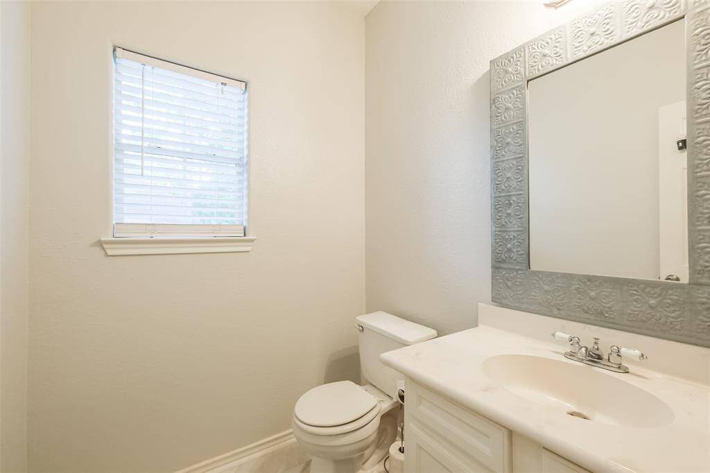Downstairs half bathroom for guests