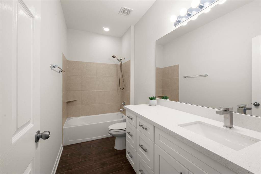 Secondary Bathroom