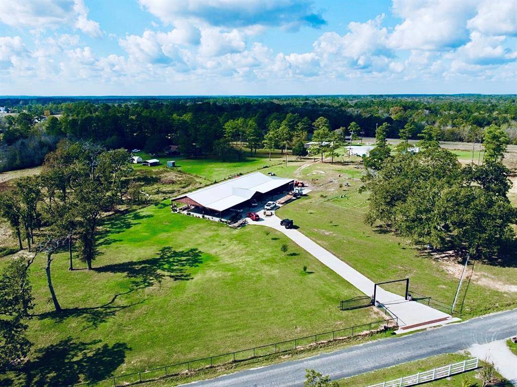 This property is located on over 6 alost 7 acreas and can come with up to 13+/- acres