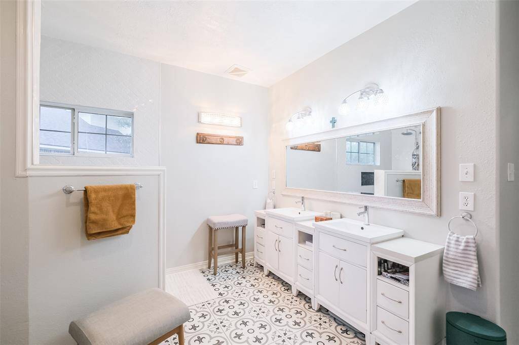 Double sinks