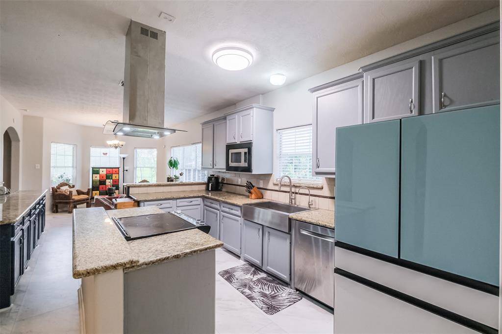 Living room open to kitchen