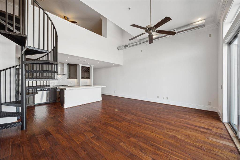 Wood flooring installed 2021. Unit painted Dec/2024.