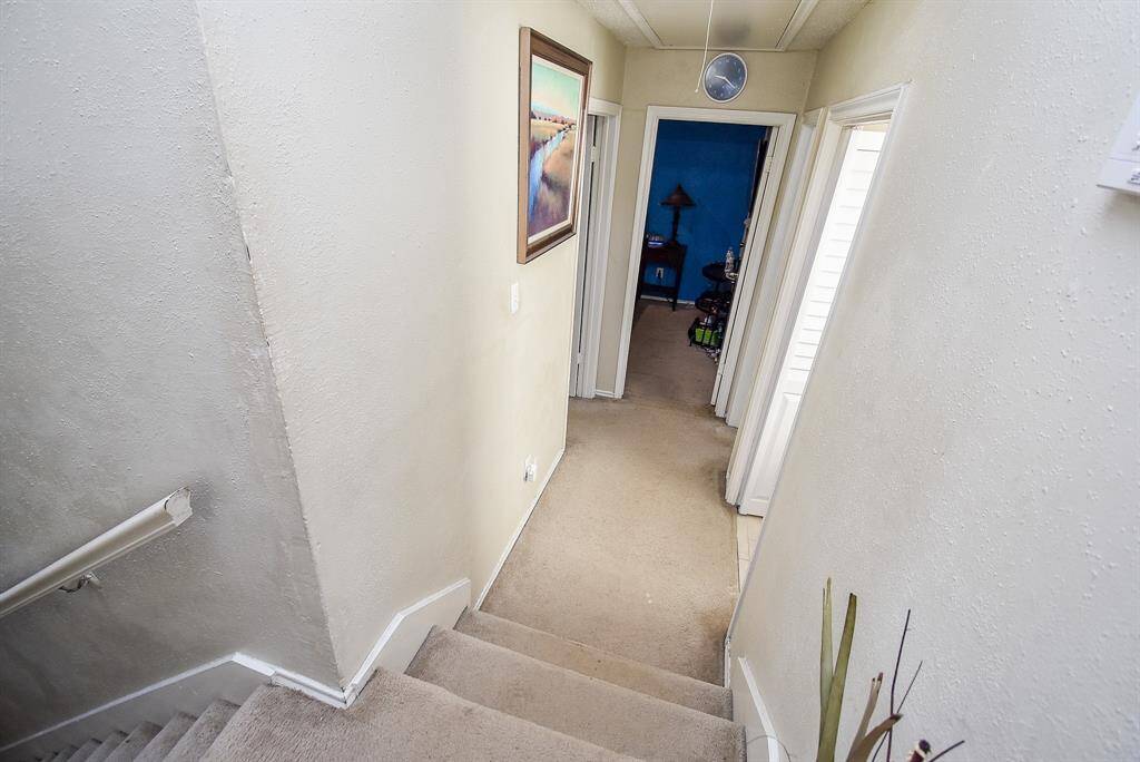 Here's a nice view of the 2nd floor landing, with bedrooms easily accessed.