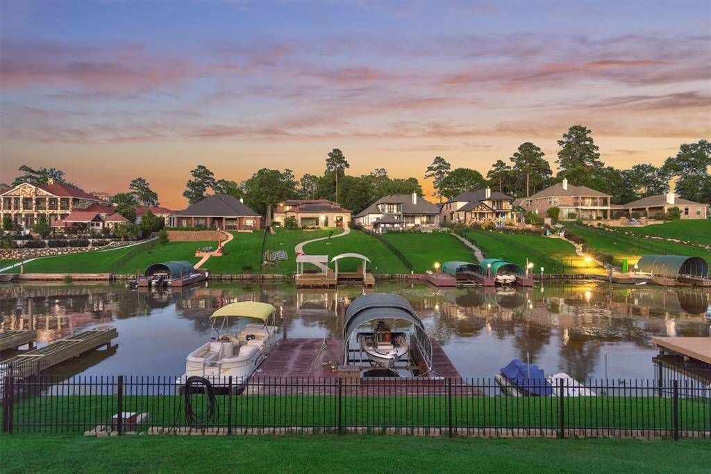 This lake view from the back yard shows how beautiful and quiet it is here in the evenings.