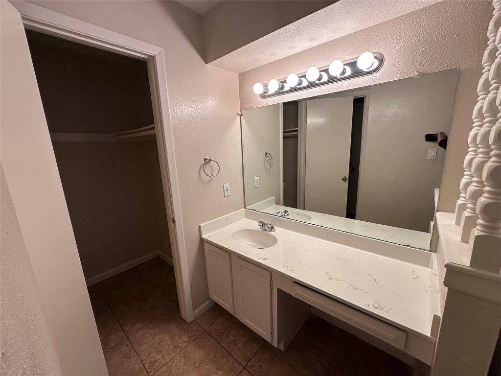 Primary Bath Vanity