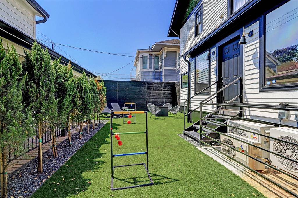 Yard pictured is for unit 1 only. Upon executing a lease yard near the fire escape staircase from unit 2 may be sectioned off and designated to this unit. Please see next two photos for reference