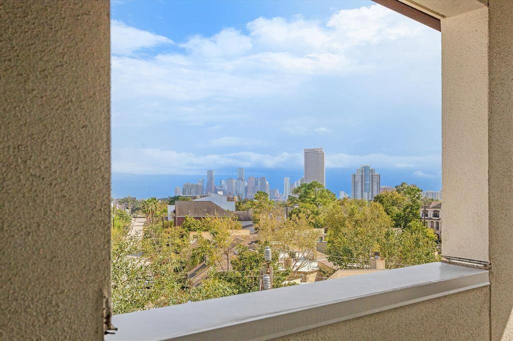 Beautiful downtown views.