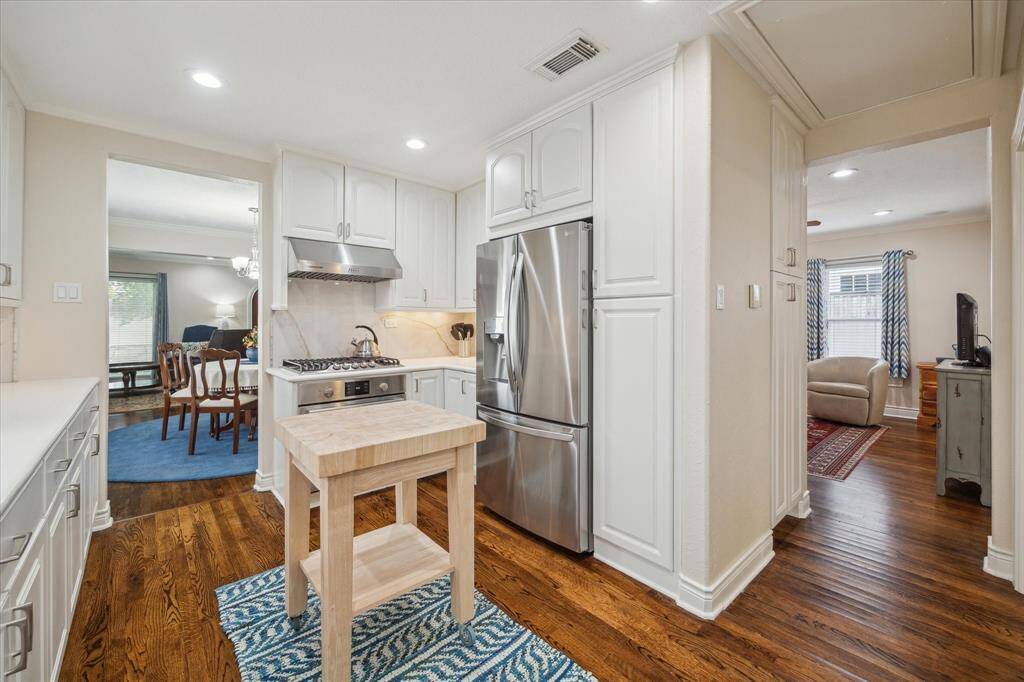 This Picture Shows the entrance From the Kitchen to the Den also with Hardwoods!!!