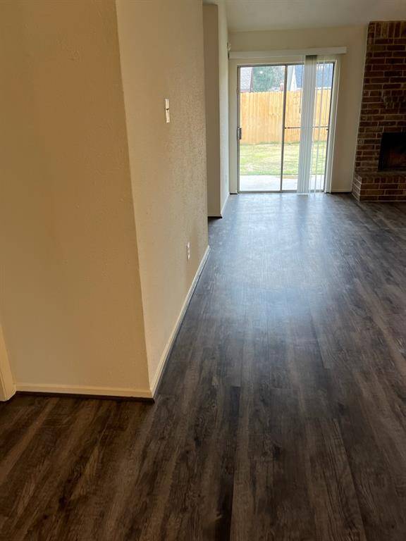 Primary bath counter space