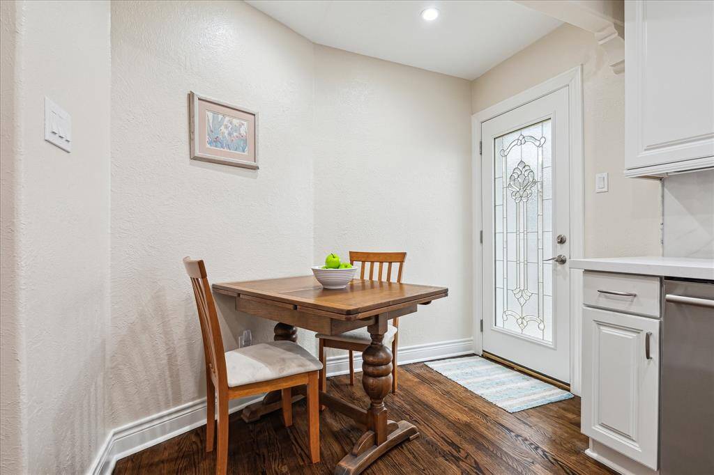 Even the Backdoor Has Beveled Glass!!!This Door leads to the Mini Patio on the Side to Enjoy your Morning Coffee Or Doing Your Grilling!!!