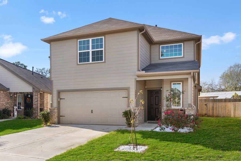 This 2020 Legend home offers 4 bedrooms, 2 1/2 bathrooms and 2 car attached garage with epoxy flooring. This well-maintained home offers a landscaped front yard and entire home gutters.