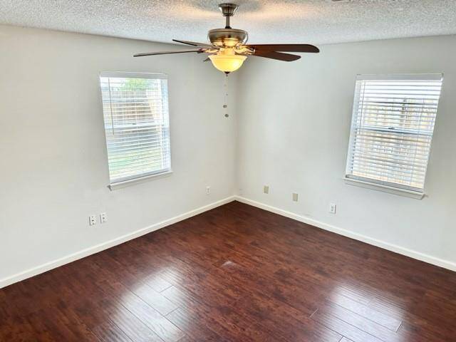 Secondary bathroom, both baths have granite counters, updated fixtures and tub/shower combos.