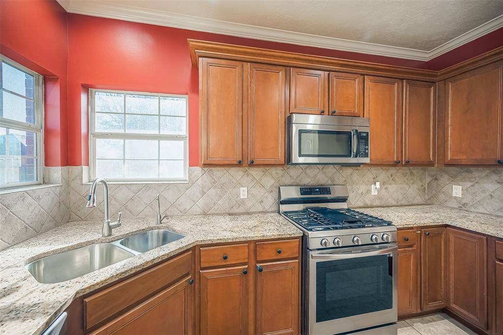 Stove was replaced 2021