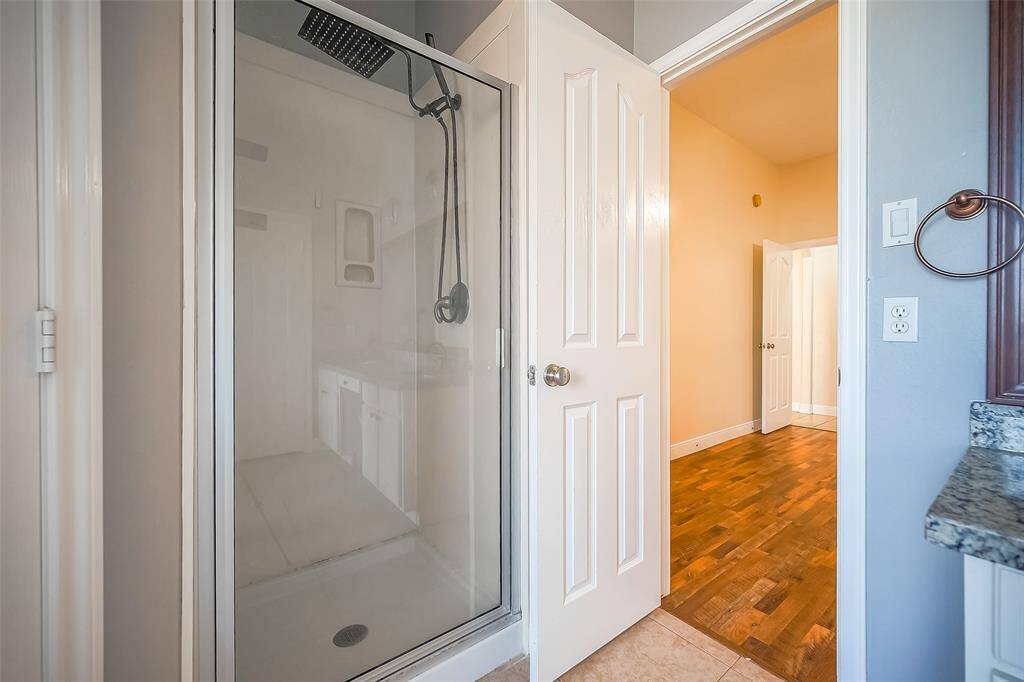 Separate Shower