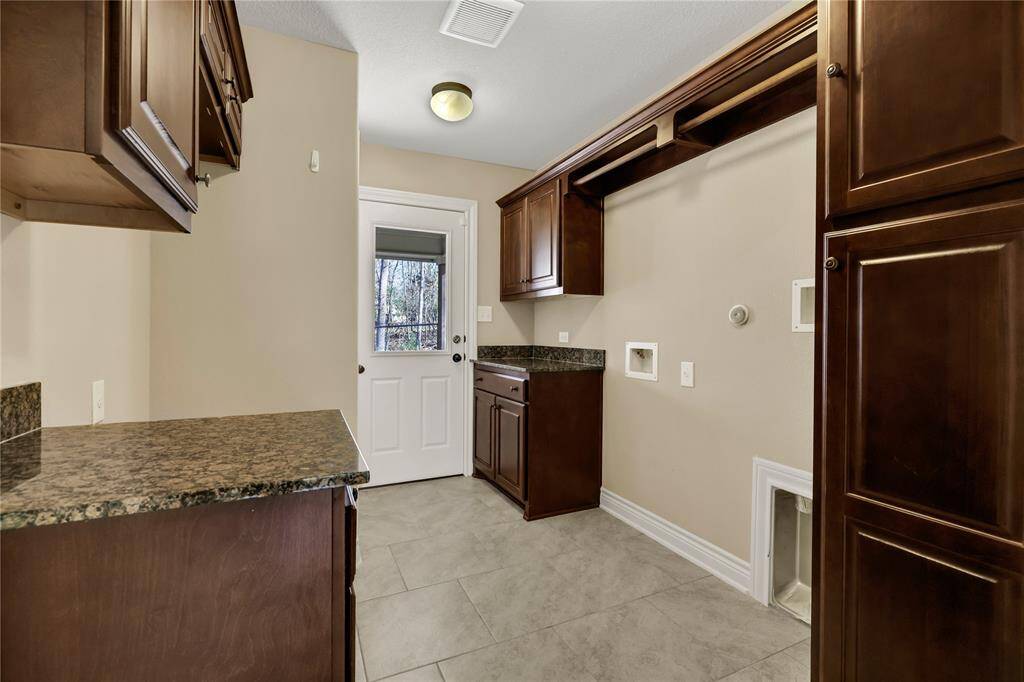 Guest bedroom 3