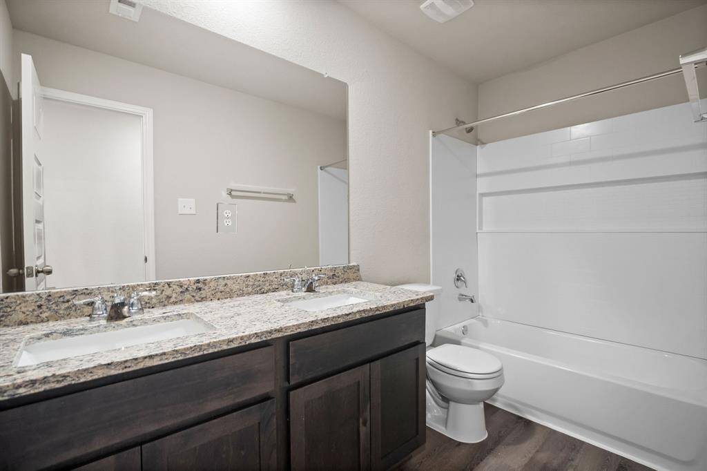 Secondary bathroom