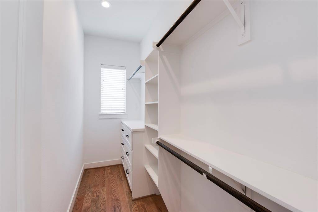 Primary walk in closet