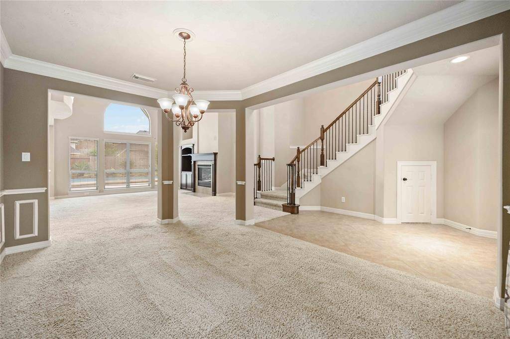 Formal dining