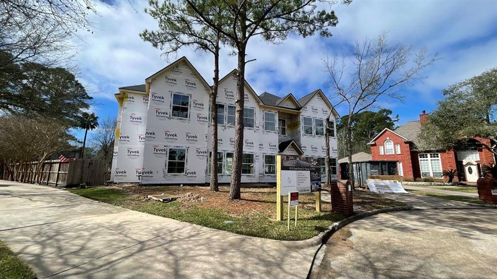 FRONT HOUSE FROM THE LEFT UNDER CONSTRUCTION