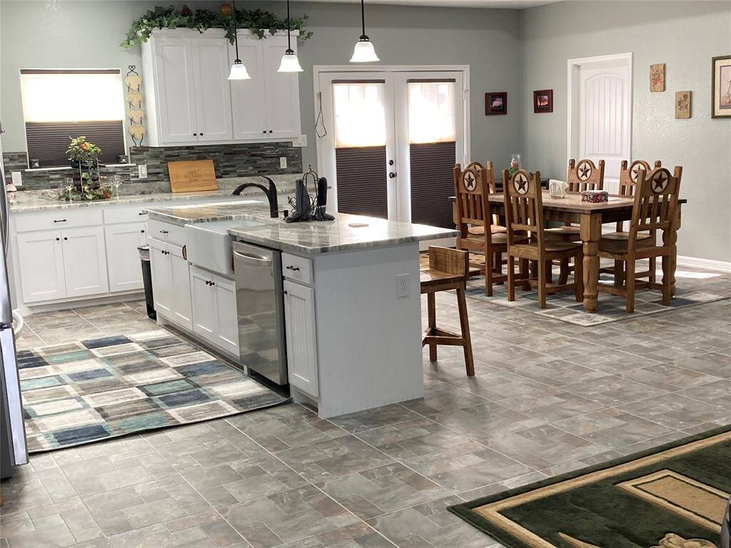 3rd bedroom/craft room