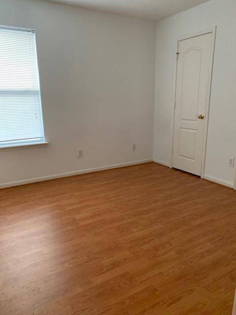 upstair bedroom 4