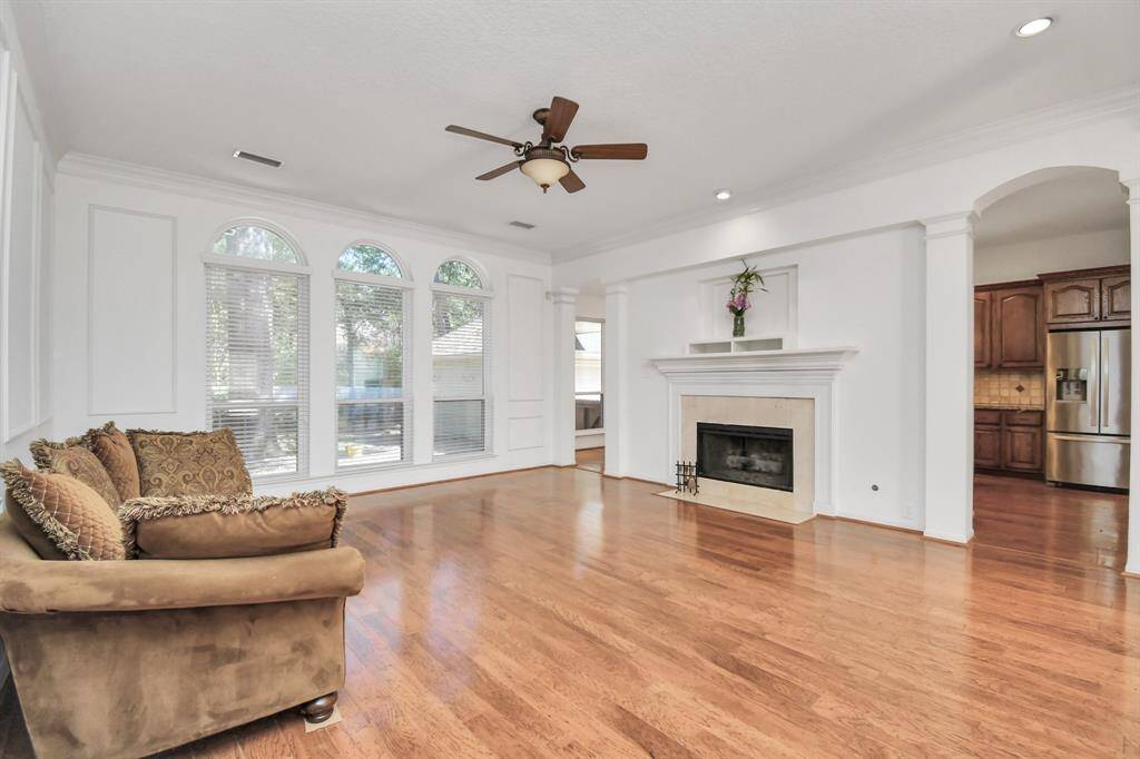 2nd entry from living room into the kitchen!  Beautiful windows looking out to the back yard!