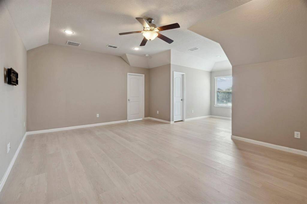 5th Bedroom is on the second floor