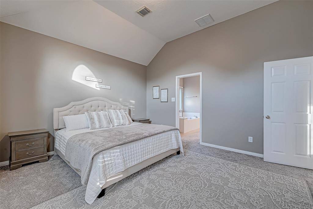 Primary bedroom 1st floor