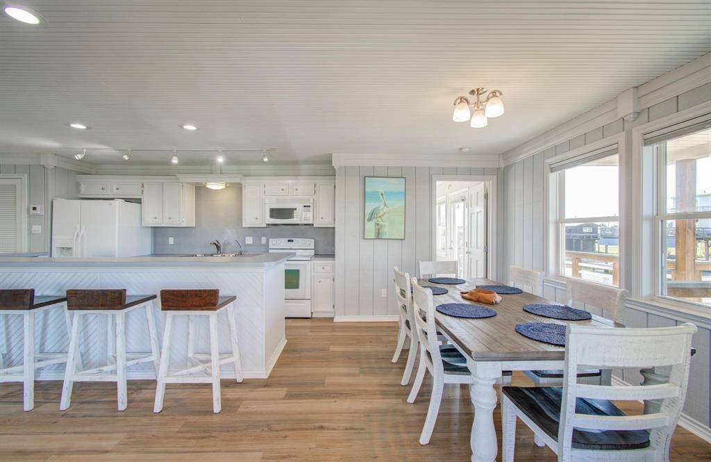 Wonderful open floor plan with water views