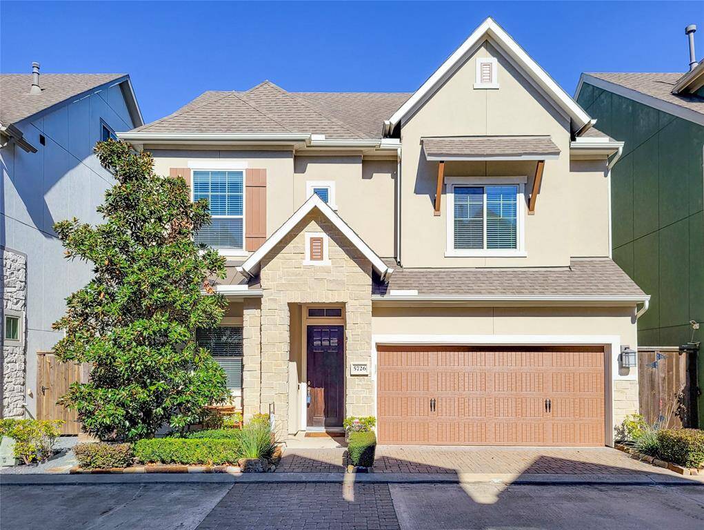Welcome home to 5726 Brancott way