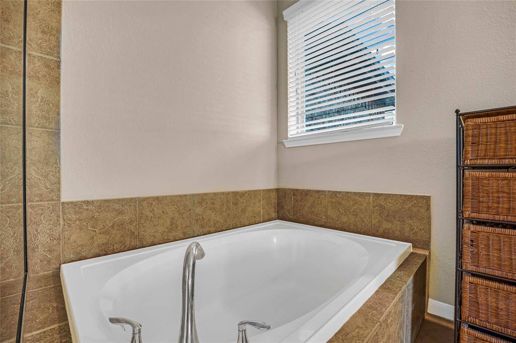 Soaking tub.