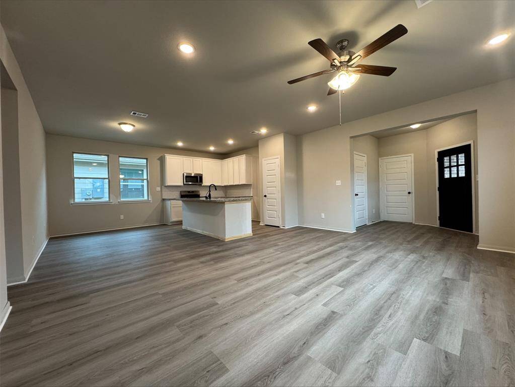 Cozy great room and dining area