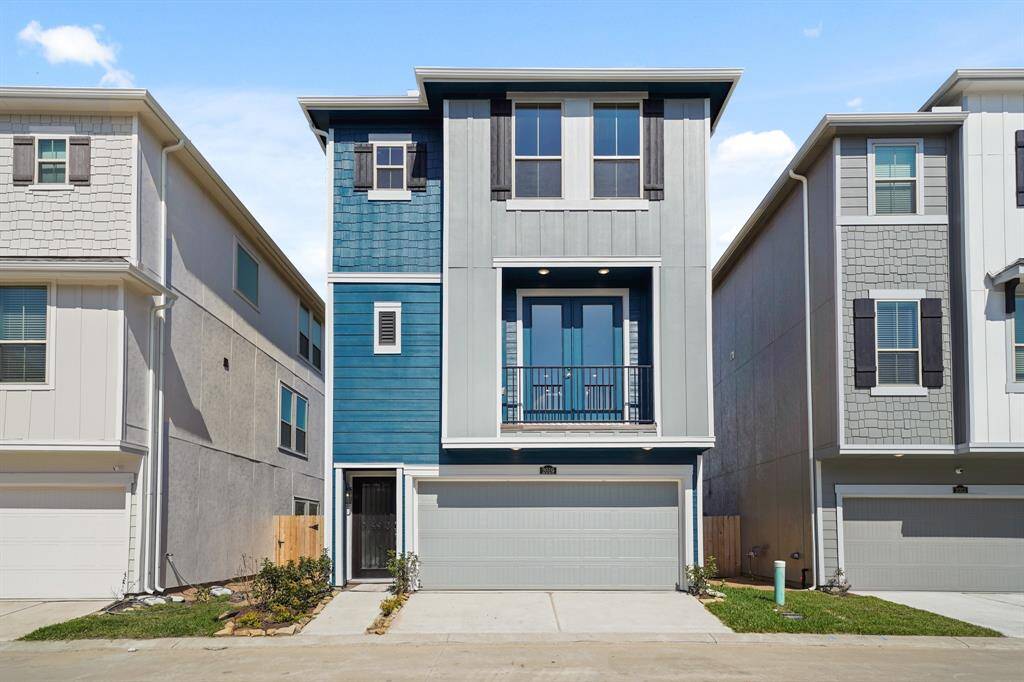 Gorgeous Radcliffe II home design by K. Hovnanian Homes with elevation E in Kirby Landing.