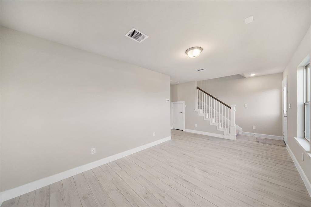 Versatile activity room