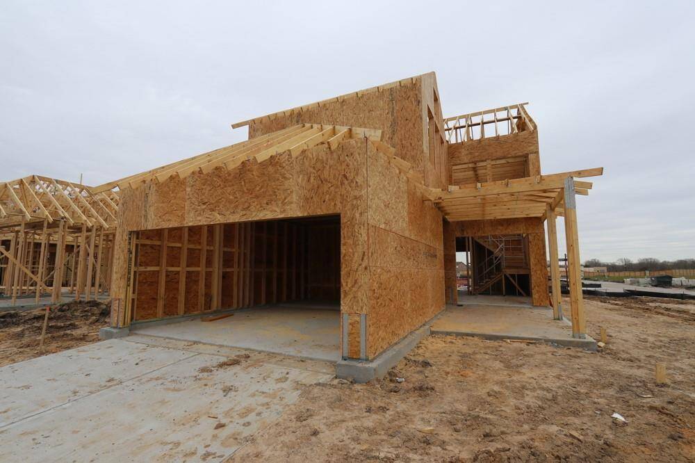 Let us show you how our advanced framing techniques have stood the test of time and allow more insulation for a quieter and more energy efficient home.