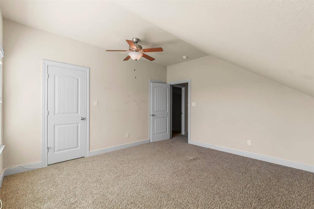 4th bedroom upstairs with walk in closet & bath