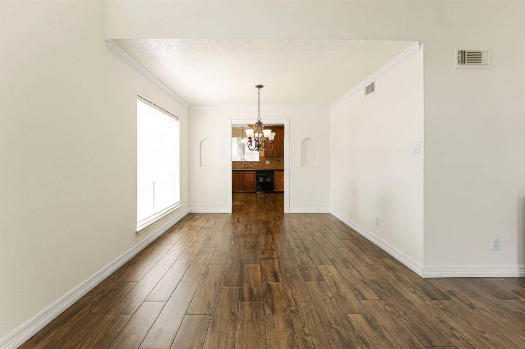 Formal Dinning Room