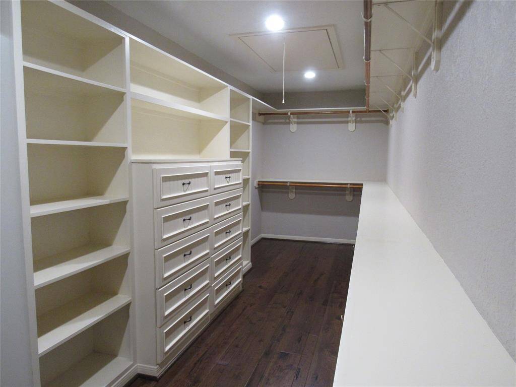 Huge primary closet