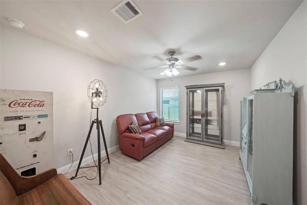 This flex space could be anything you want!